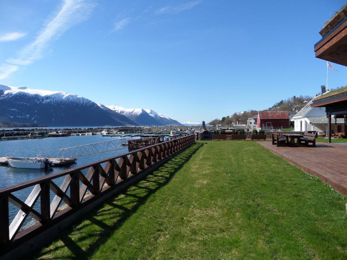 Solstrand Fjord Holiday Eidsvåg Dış mekan fotoğraf
